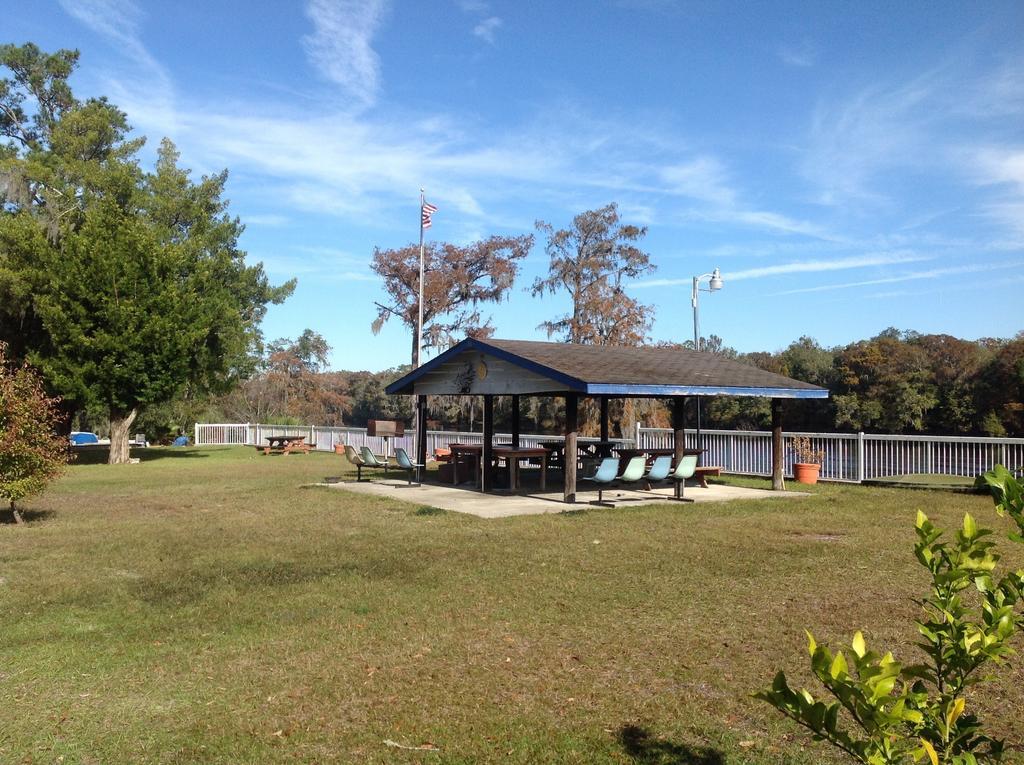 מלון Old Town Suwannee Gables מראה חיצוני תמונה